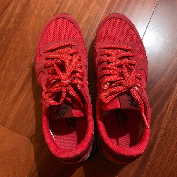 nike blue and red sneakers